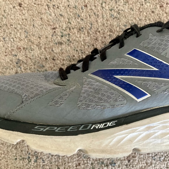 NEW BALANCE Speed Ride Sneakers Gray and Blue Size 11.5 - Picture 2 of 4